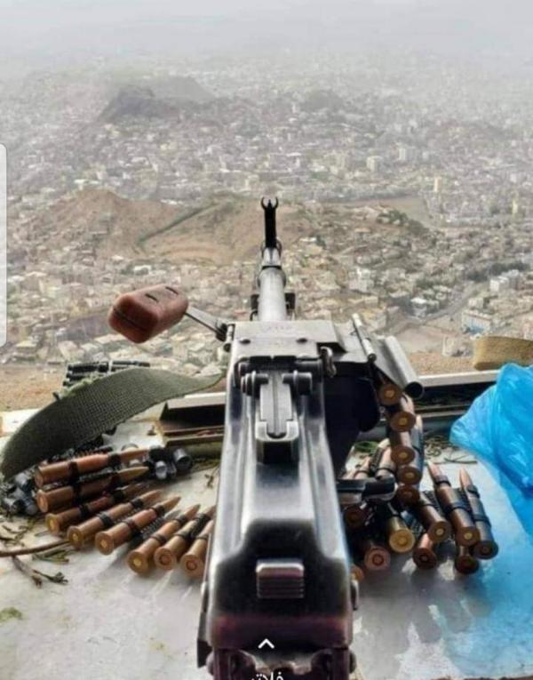 استشهاد جندي برصاص قناص حوثي في تعز