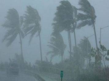 الأرصاد يحذر من بدء تشكل إعصار جديد قد يضرب هذه المناطق اليمنية