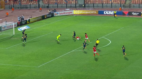 الأهلي يجدد فوزه على الترجي ويبلغ نهائي دوري أبطال إفريقيا