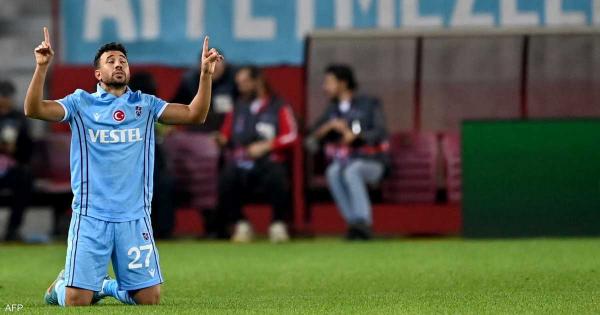 "أمر مثير للاشمئزاز" بحق لاعب مصري.. وغضب واسع يتفجر في تركيا