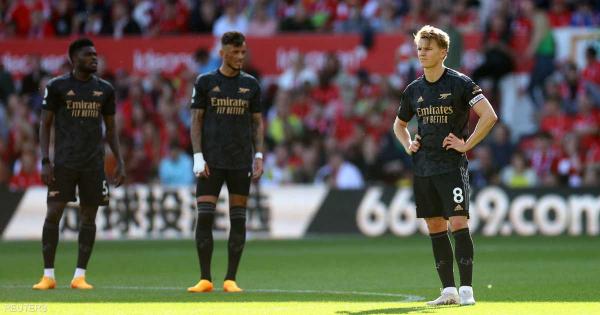 مانشستر سيتي بطلا للدوري الإنجليزي بعد "هدية من أرسنال"