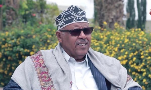 الشاعر المصري شعبان البوقي يكتب: أيوب طارش يملك من العبقرية ما لم يملكه إلا القليلون