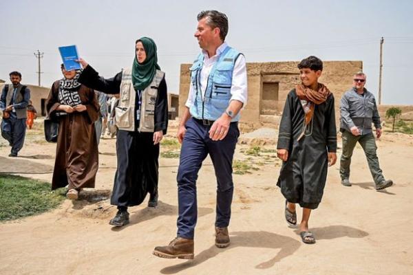 من هو توم فليتشر الذي يقود مطلب الأمم المتحدة بإدخال المساعدات إلى غزّة؟