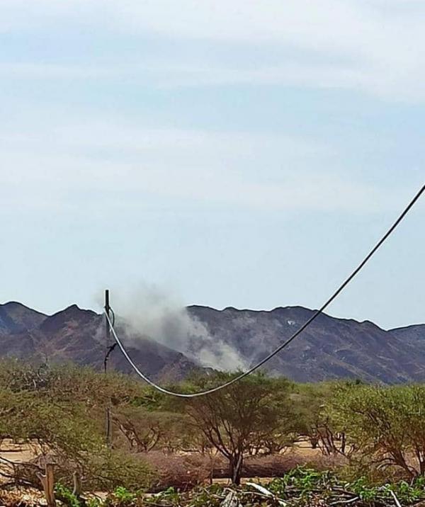 تخادم حوثي مع القاعدة في شبوة. يستهدف قائدا عسكريا بطائرة مسيرة 