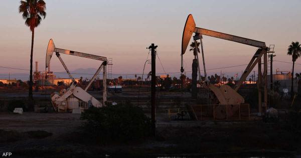 الخام الأميركي يتجه لتكبد خسائر أسبوعية طفيفة