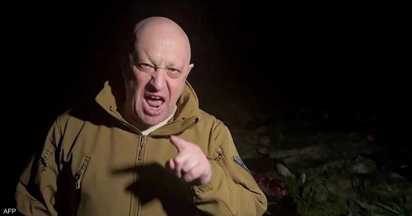 زعيم "فاغنر" ينفي فكرة الانقلاب.. ويكشف الأسباب