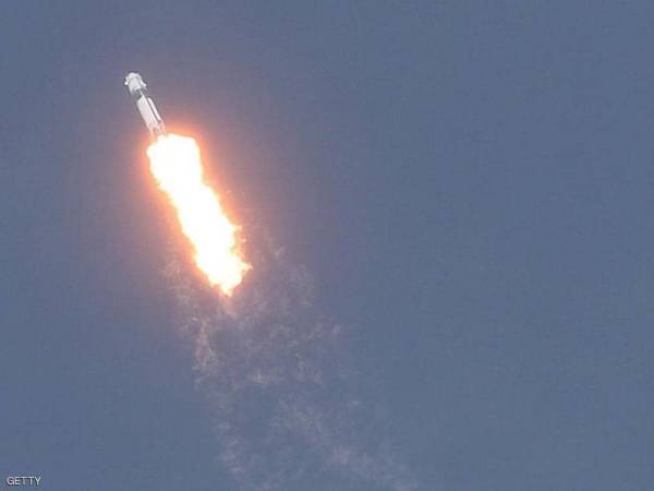  بحضور ترامب.. إقلاع تاريخي لصاروخ "طال انتظاره"