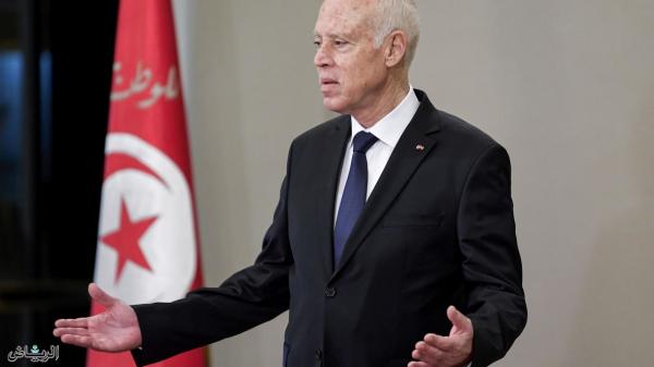 سعيّد يأمر بوقف عضوية تونس في لجنة البندقية وطرد مبعوثيها