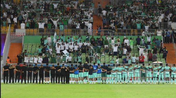 "الفيفا" يعلن رفع عقوبة منع الأهلي من إبرام التعاقدات