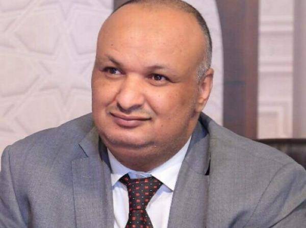 الغباري: اليمن خسرت زعيمها وغلمان قطر يهاجمون طارق صالح