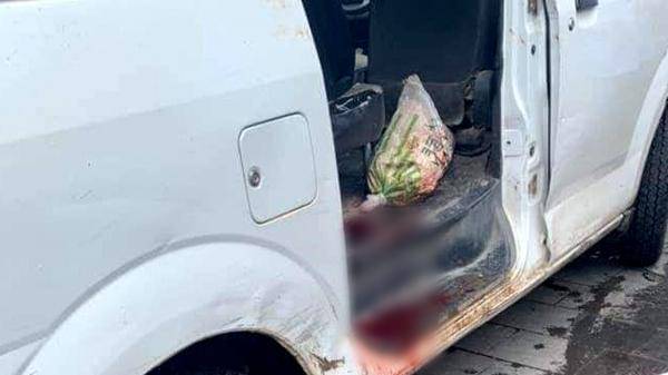 جريمة حوثية شنيعة تهز محافظة إب.. نهاية حزينة لوالد عروس وجدتها خلال تسوقهم لشراء ثياب الزفاف 