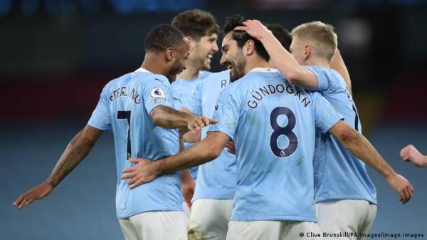 اسم نجم مانشستر سيتي على طاولة بايرن ميونيخ