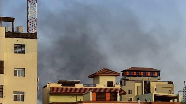 حريق ضخم بمحيط قاعدة عسكرية ومخازن وقود جنوب العاصمة السودانية