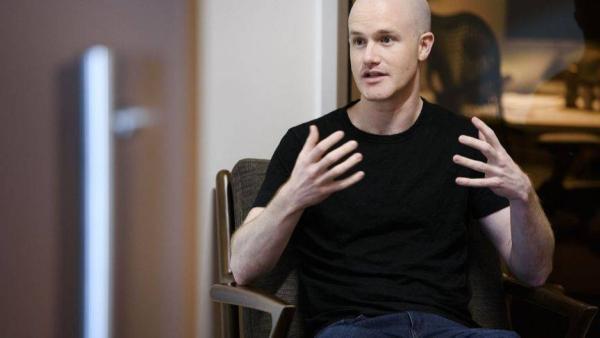 البيتكوين تهدد عرش الدولار كعملة احتياط عالمية