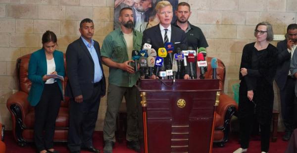 مؤتمر صحفي للمبعوث الأممي وناطق المليشيات في صنعاء 