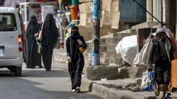 القنص الحوثي... قتل متعمد لسكان "بلا حيلة" في تعز