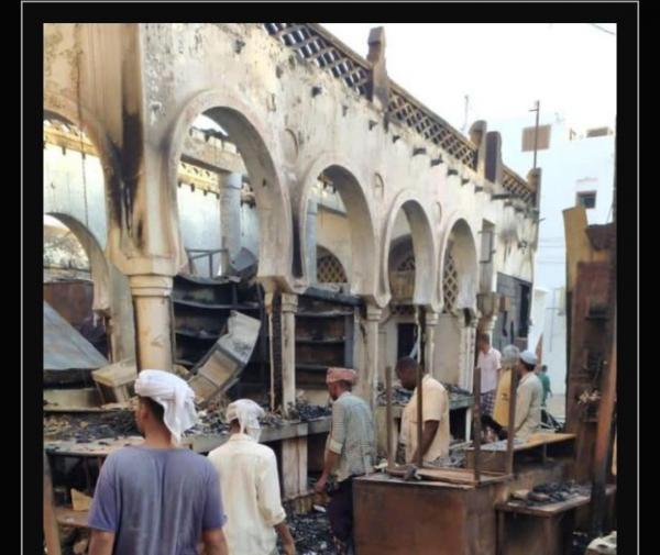 حريق يلتهم أشهر سوق بتريم 