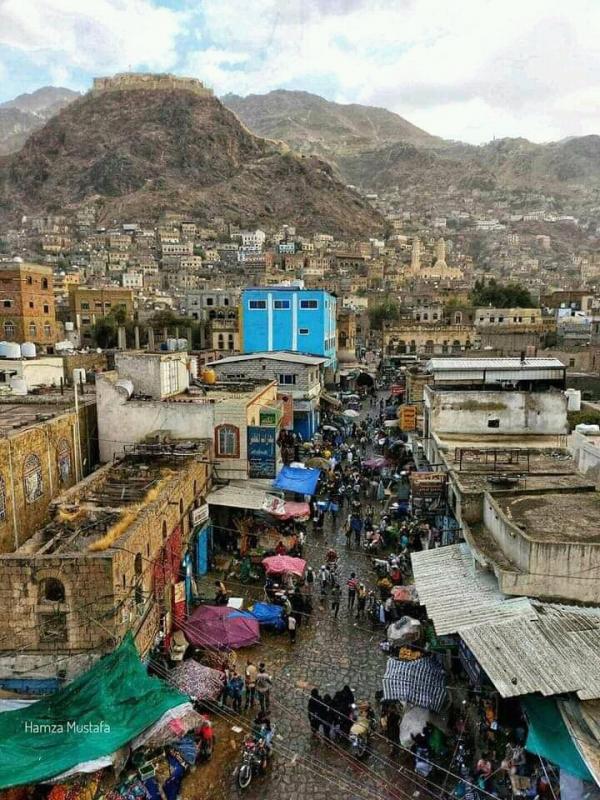 الكشف عن خطة جديدة لمكتب صناعة وتجارة تعز