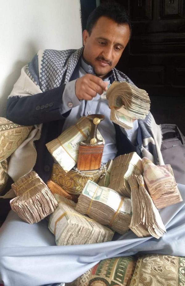 فنان يمني يقلد محمد رمضان ويستفز مشاعر اليمنيين 