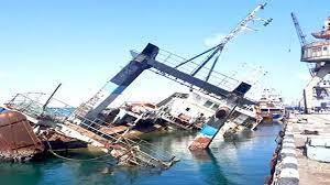 انتشال 22 سفينة غارقة في خليج عدن