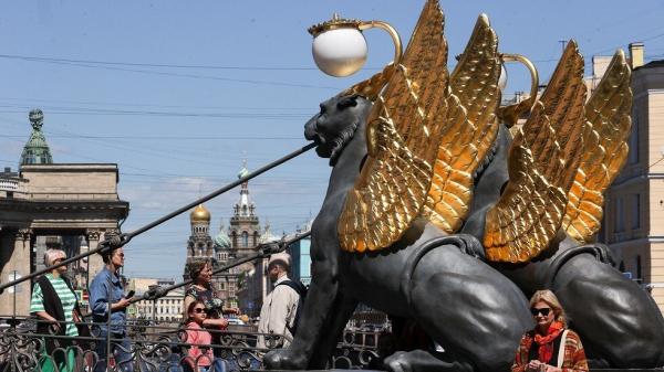 سان بطرسبورغ مستعدة لاستضافة المنتدى الاقتصادي الدولي  .