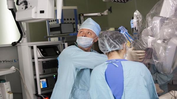 الجراحون الروس يطورون أنواعا طفيفة التوغل لعلاج الأورام الخبيثة