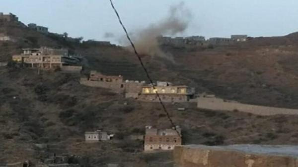 اشتباكات عنيفة بين الجيش وعصابة الحوثي في عصيفرة تعز