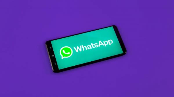 ميزة واتساب الأكثر طلباً تصل هواتف آيفون