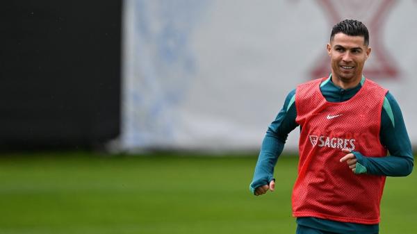 رونالدو مهنئا نجله من "يورو 2024": "الوقت يمر بسرعة.. والدك يحبك كثيرا!