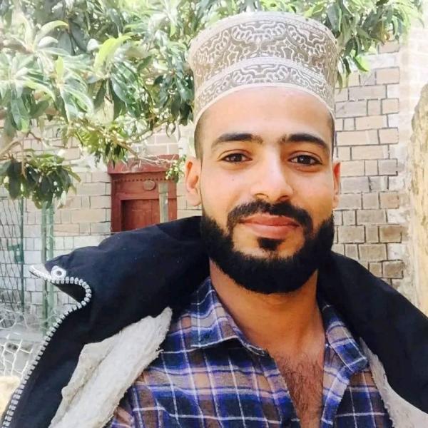 مليشيا الحوثي تواصل اعتقال القاضي السياغي لمشاركته بجنازة المكحل 