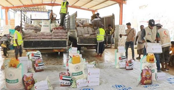 إغاثة عاجلة من هلال الإمارات لصيادي الخوخة العائدين من إريتريا