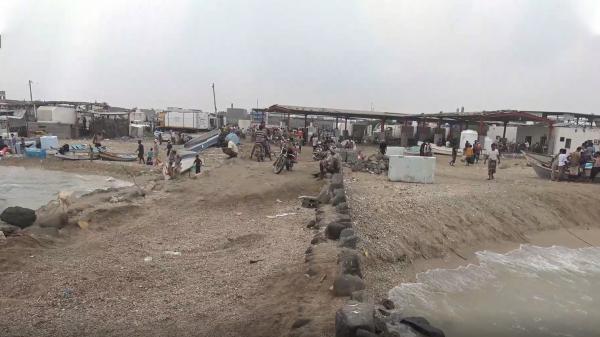 الحديدة.. الإفراج عن بقية الصيادين اليمنيين المحتجزين لدى اريتيريا ضمن عملية تبادل