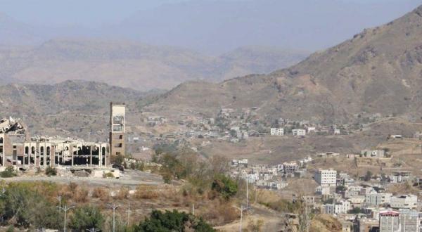 أسقاط مسيرة في مقبنة واحباط تسلل شرق مدينة تعز