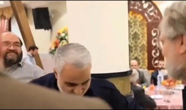 إسرائيل تعري إيران وتكشف قاسم سليماني مع مسؤولين من الموساد 