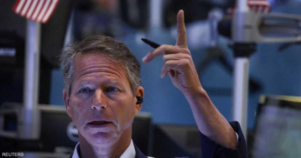 قفزة أسهم البنوك تدفع مؤشرات وول ستريت للارتفاع