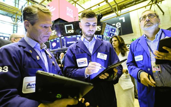 ارتفاعات جماعية للأسهم العالمية في النصف الأول