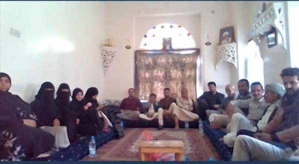 مشايخ اليمن يدينون جرائم الحوثي بحق البهائيين 