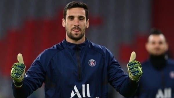 حارس باريس سان جيرمان يغادر العناية المركزة