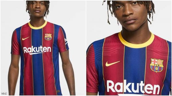 برشلونة يكشف عن قميصه الجديد بعد "الخطأ المحرج"