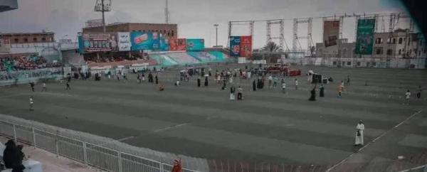 بعد نهب تليفوناتهن من قبل عناصر كتيبة الإخوان الإرهابية.. تحذيرات من عمليات ابتزاز لنساء تعز المشاركات في مهرجان عطروش 