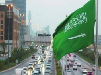 قرار مفاجئ من السعودية بالغاء الرسوم على الوافدين من هذه الفئات والعاملين في هذه المهن! (تفاصيل)