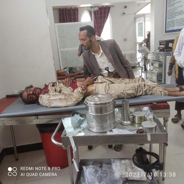 حادث مروري يودي بحياة جنديين وإصابة آخرين جنوب تعز 