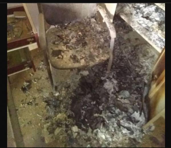 إحراق إدارة مدرسة ياسر عرفات بلحج