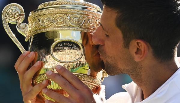 ديوكوفيتش يحقق بطولة ويمبلدون للتنس