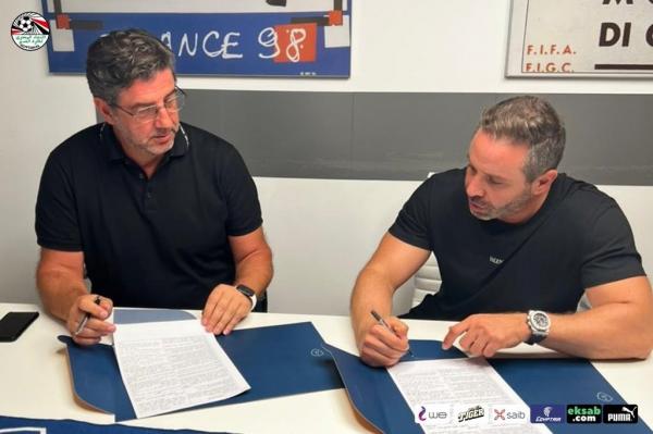 فيتوريا مدرباً لمنتخب «الفراعنة»