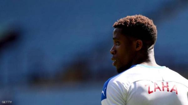 رسائل عنصرية لنجم بالدوري الإنجليزي.. والمتهم "مفاجأة"