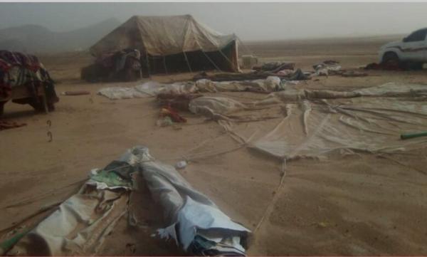 سيول تجرف مخيمات للنازحين في مارب