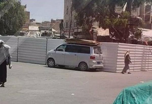 قيادي حوثي يسطو على حمامات باب شعوب لإقامة مشروع استثماري