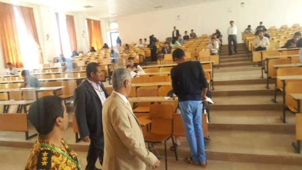 انقلابيو اليمن متهمون بتخصيص المنح الجامعية لأتباعهم