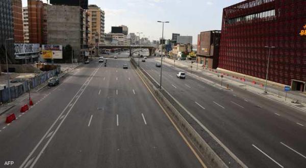 إضراب موظفي القطاع العام يشل لبنان.. ولا حلول في الأفق